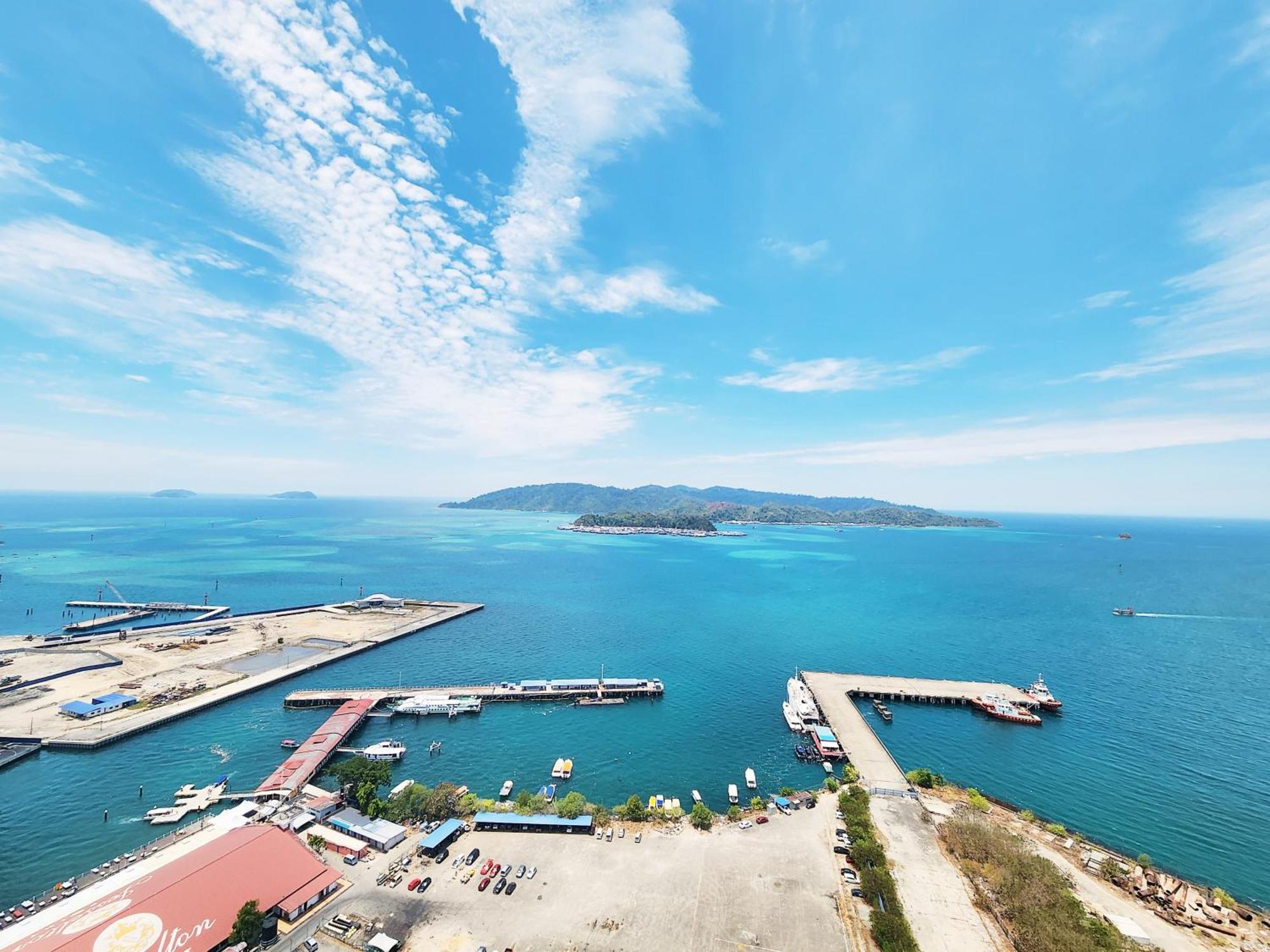 Jesselton Quay Kota Kinabalu City Centre By Lw Suites 외부 사진